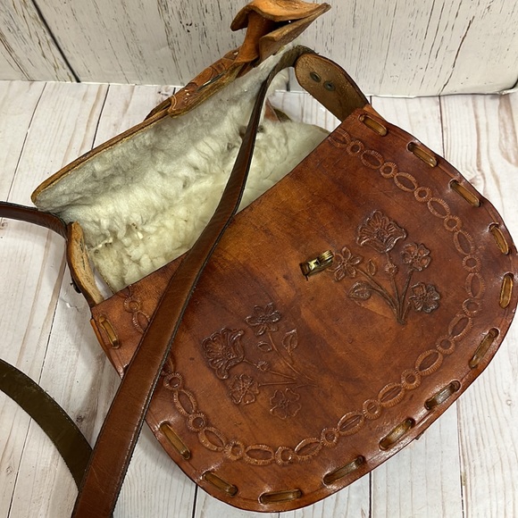 Saddle Handbag Hand Crafted in New Mexico Wool Lined - Picture 14 of 16